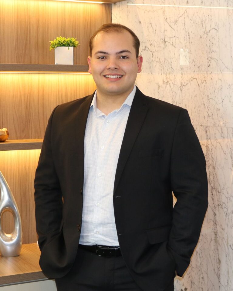 João Antonio Moraes Rosa Almeida Arantes